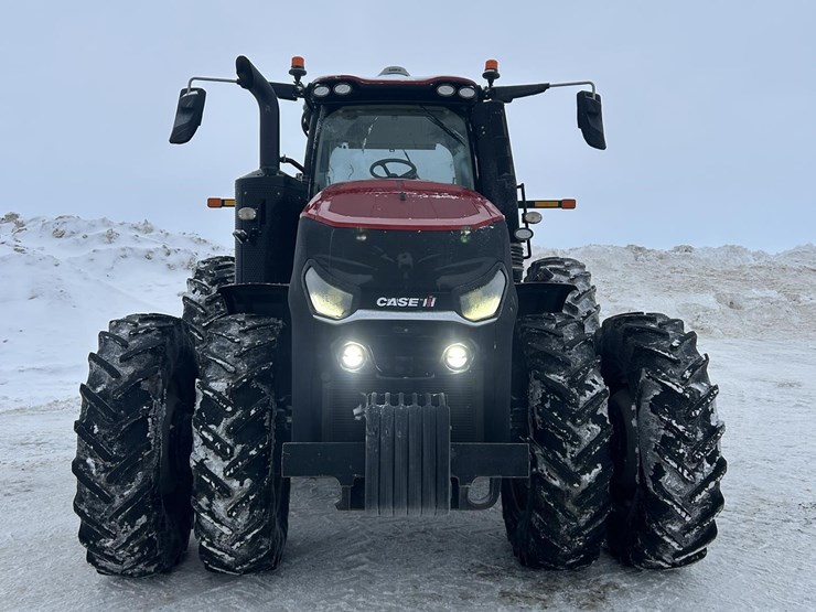 2022-case-ih-magnum-340-image-2