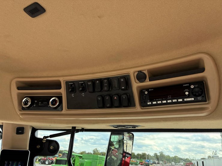 case-ih-steiger-470-image-94