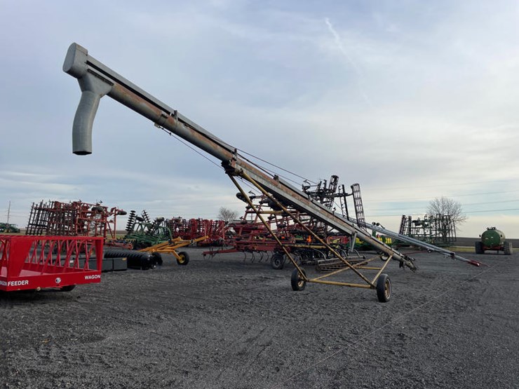 hutchinson-8x56-image-5