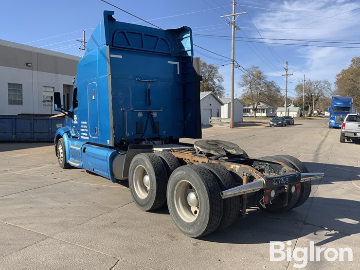 2014-peterbilt-579-image-7