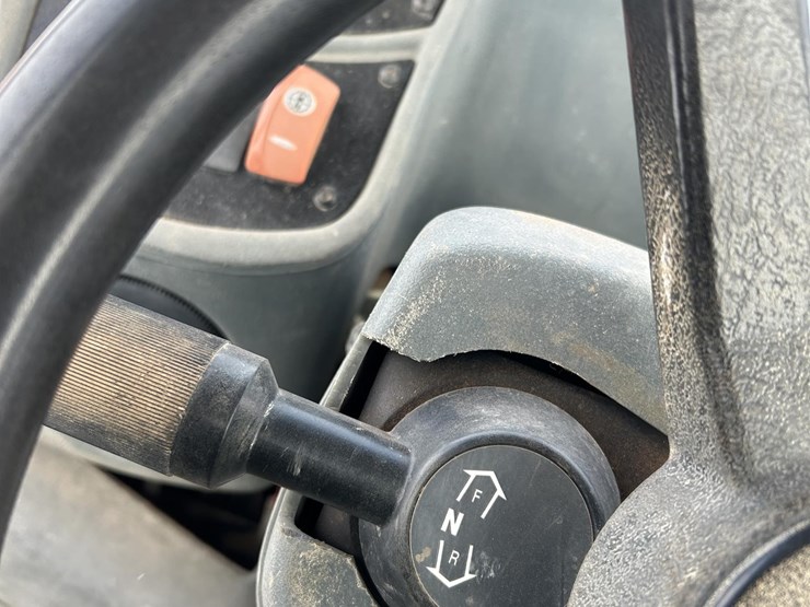 caterpillar-420d-image-65