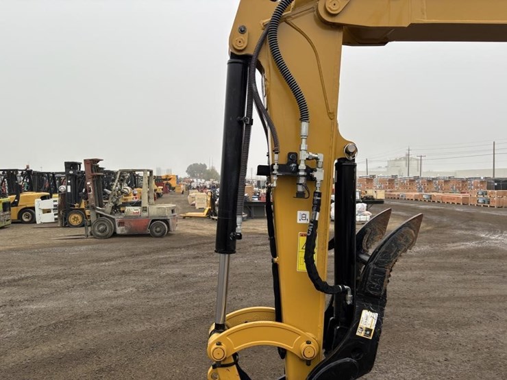 caterpillar-305cr-image-18