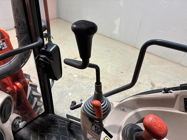 kubota-m6040hdc-image-23