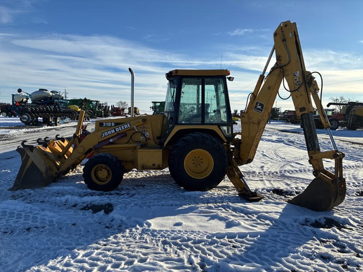 john-deere-310d-image-4