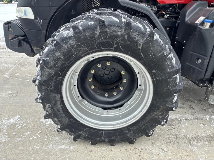 case-ih-magnum-315-image-37