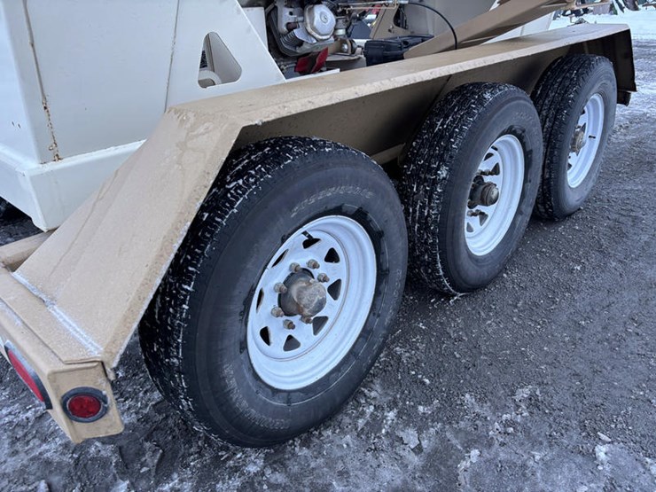 2010-unverferth-3750-image-8