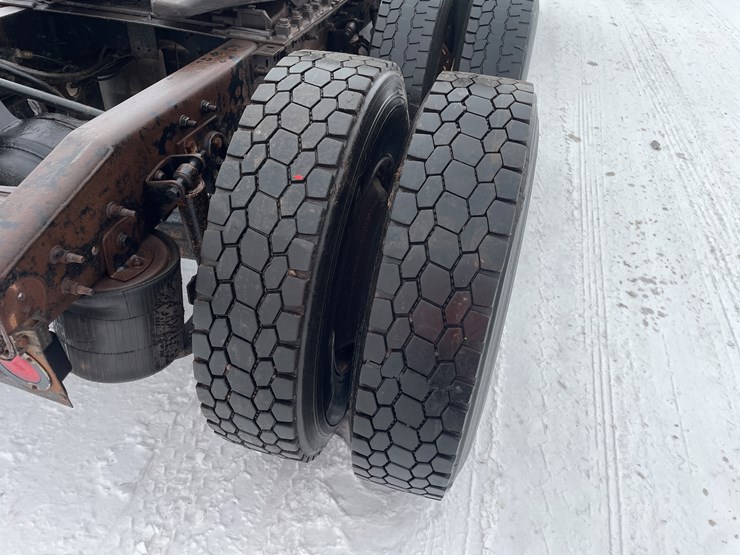 international-prostar-image-5