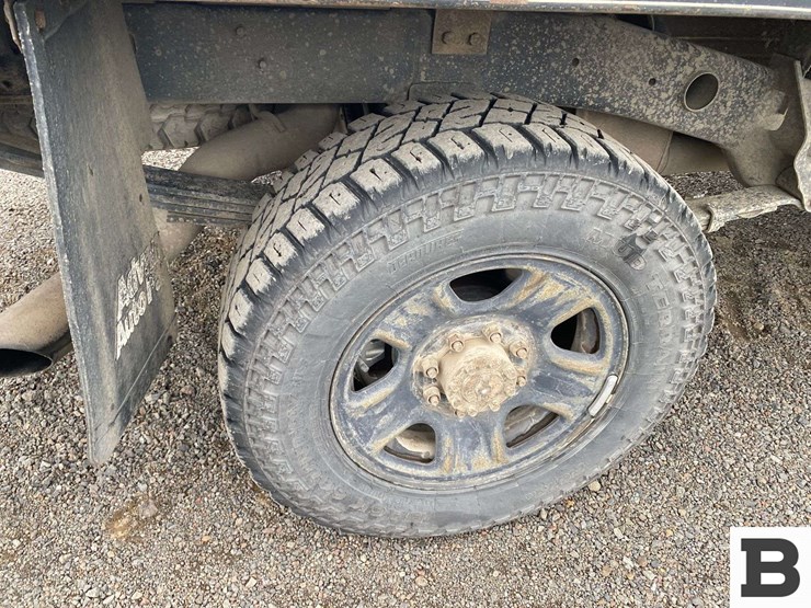 2010-dodge-2500-image-24