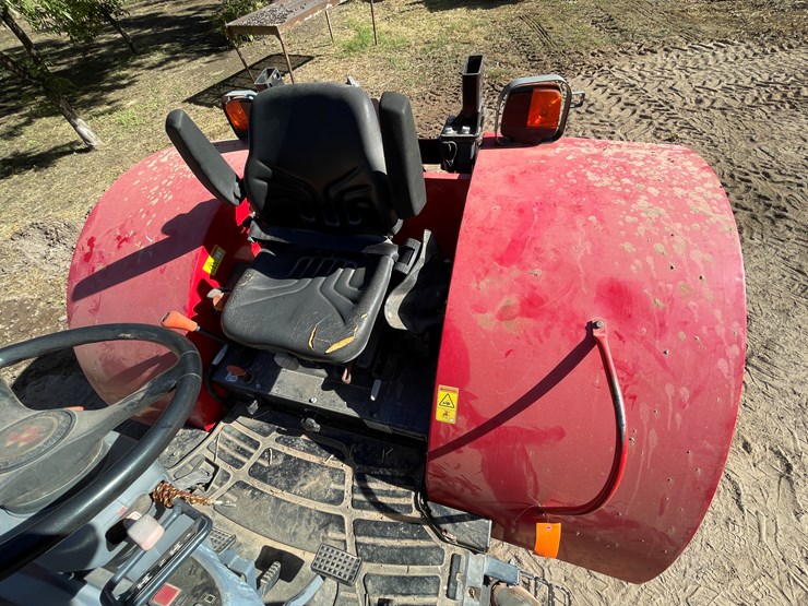 massey-ferguson-4610-image-31