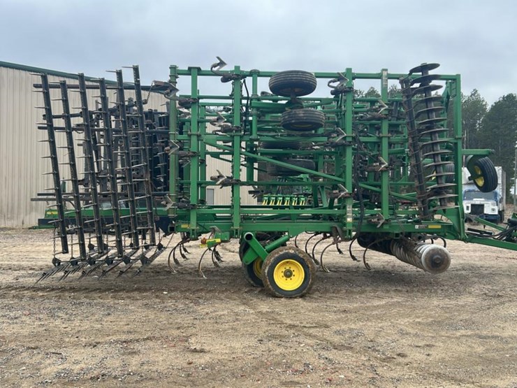 2009-john-deere-2310-image-6