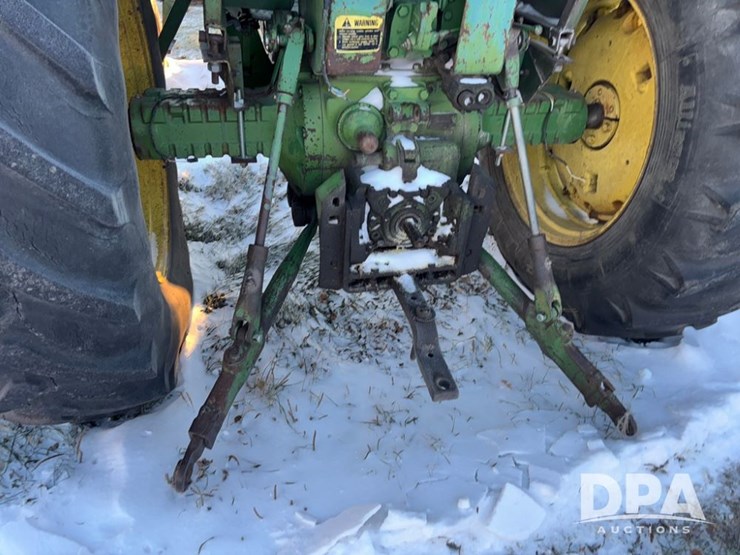 john-deere-4020-image-31