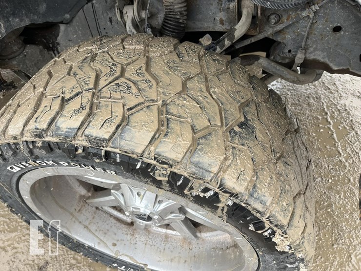 chevrolet-silverado-2500hd-image-17