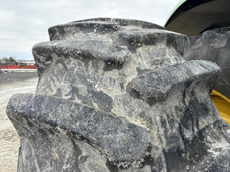 john-deere-8370r-image-49