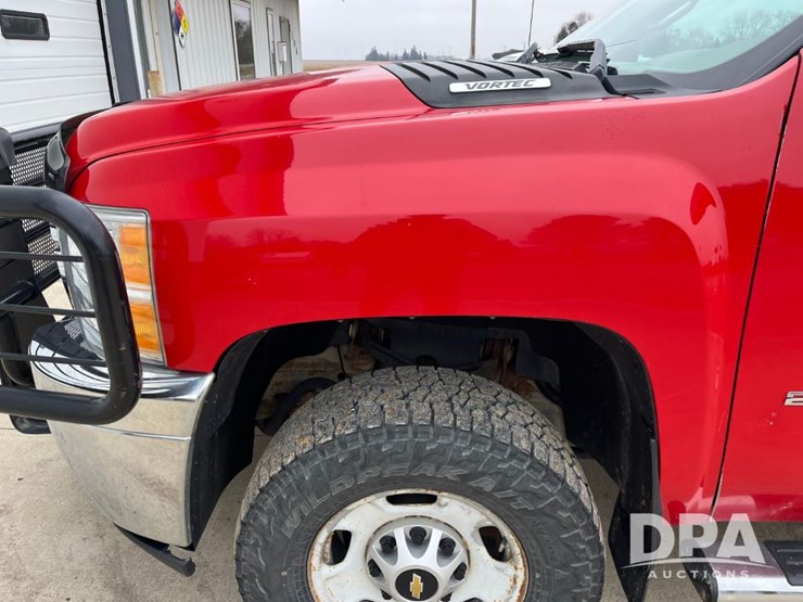 chevrolet-2500hd-image-14