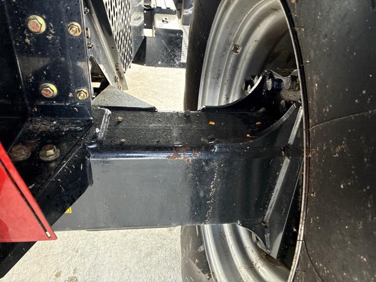 case-ih-6088-image-32