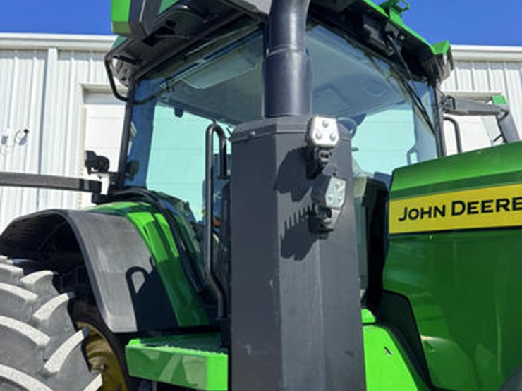 john-deere-8r-370-image-11