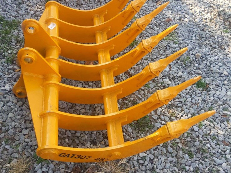 caterpillar-307-image-2