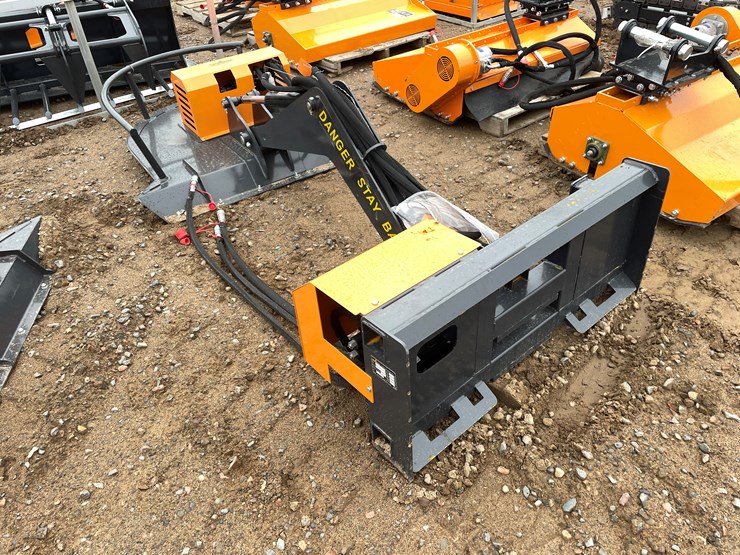 #2074-•-unused-2025-landhonor-articulating-brush-cutter-attachment-image-2