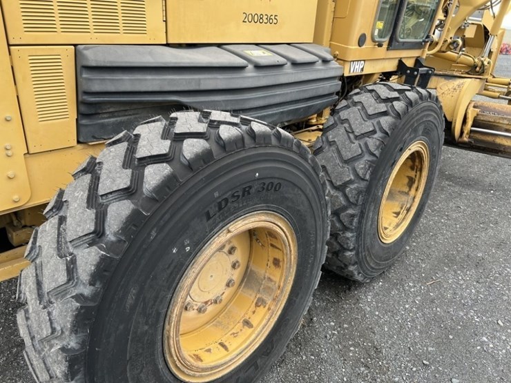 2006-caterpillar-160h-image-26