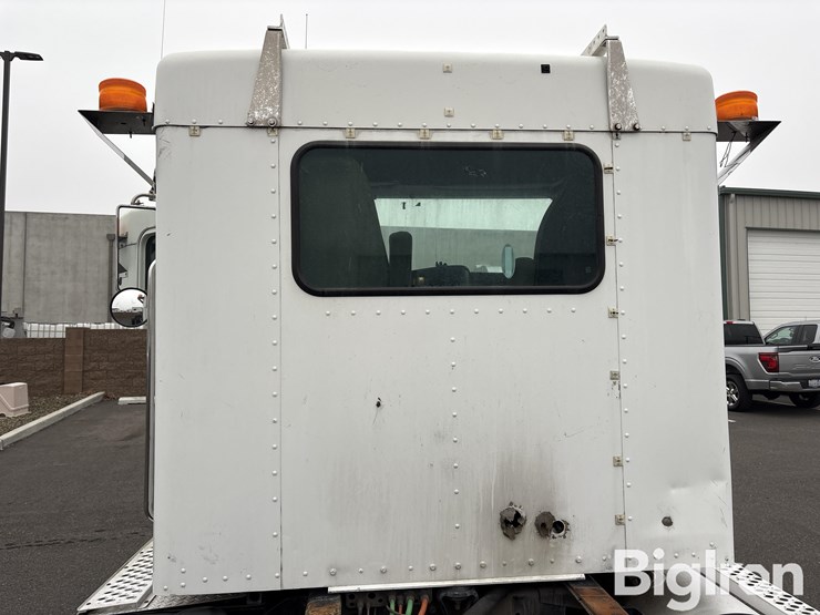 kenworth-t300-image-9