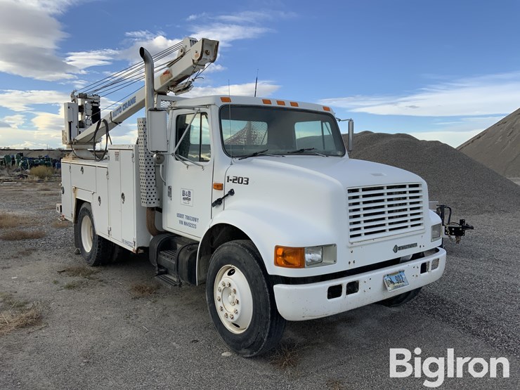 international-4900-image-3