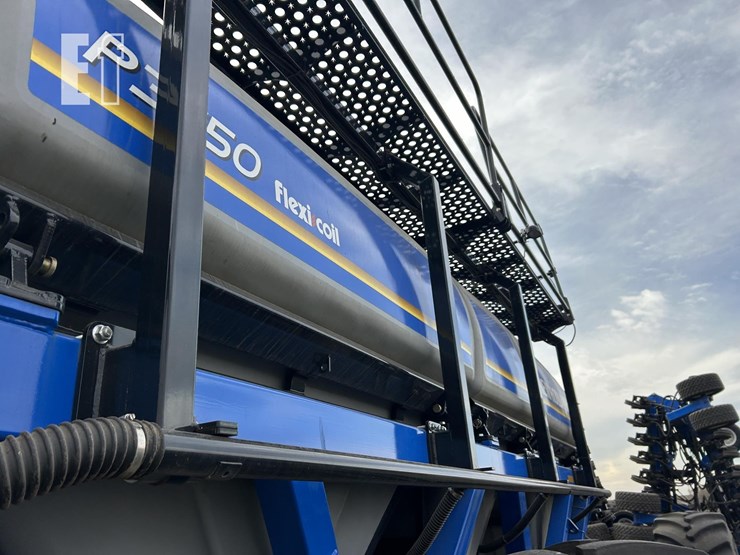 new-holland-p2080-image-106