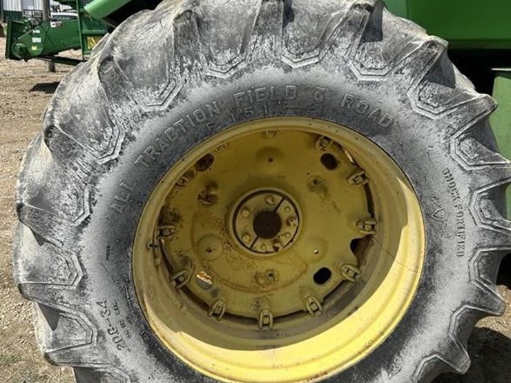 1977-john-deere-8630-image-17