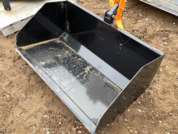 #2093-•-unused-2025-wolverine-trip-scoop-attachment-image-3