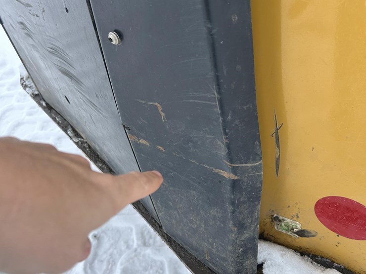 2021-caterpillar-259d3-image-26