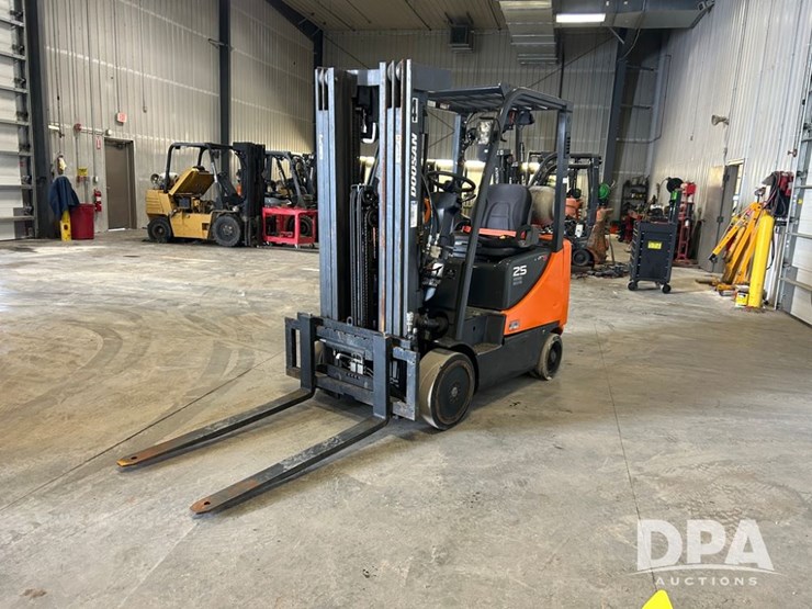 doosan-gc25p-5-image-3