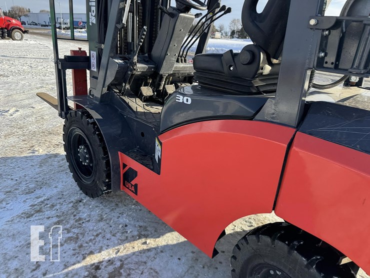 2024-tailift-pfg30-image-13