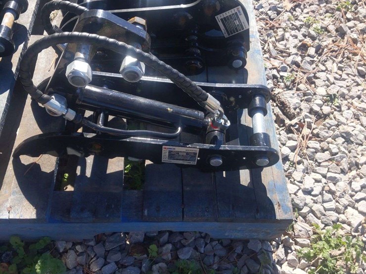 unused-mini-excavator-hydraulic-thumb-image-2