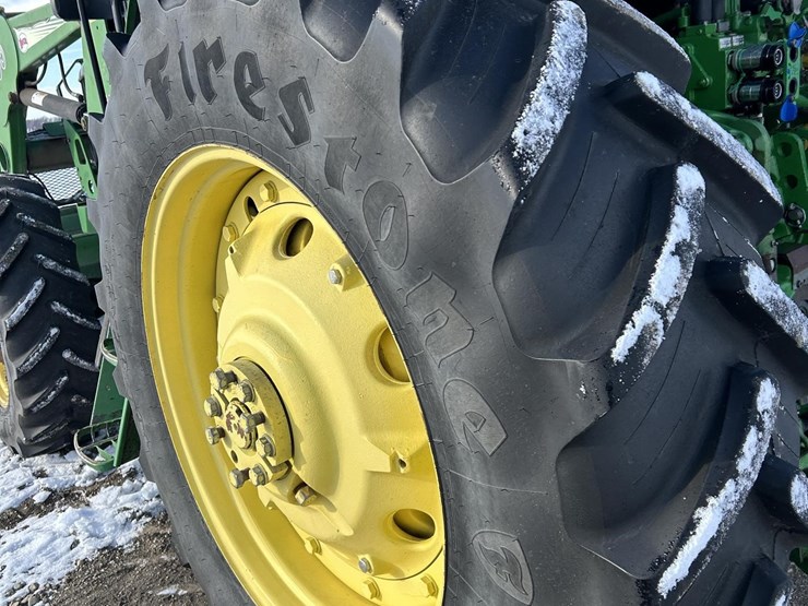 john-deere-7230-premium-image-11