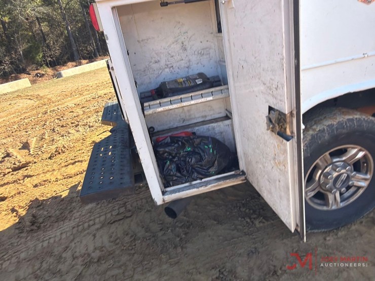 ford-f250-xl-image-14