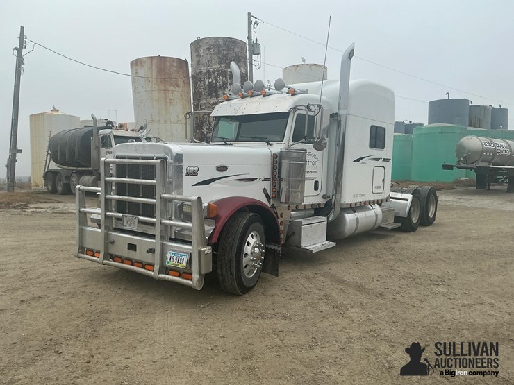 peterbilt-379-image-1