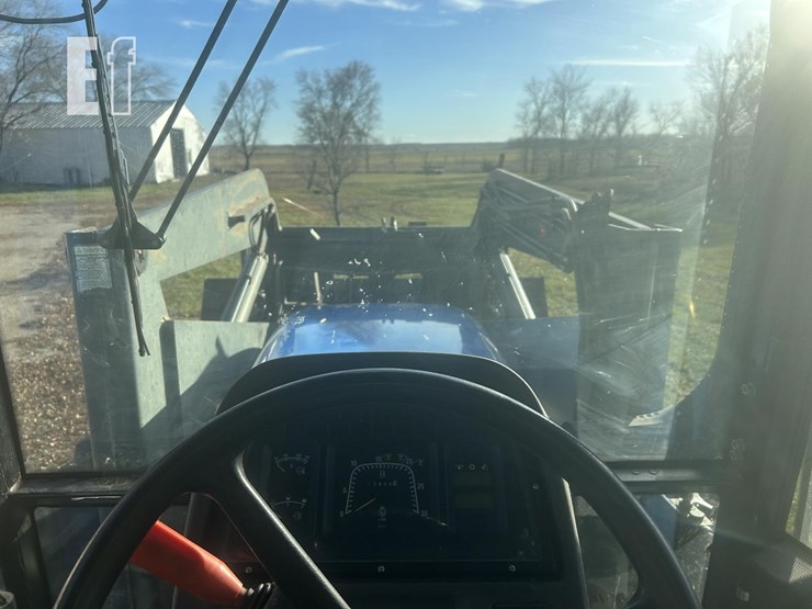 2003-new-holland-tm120-image-20