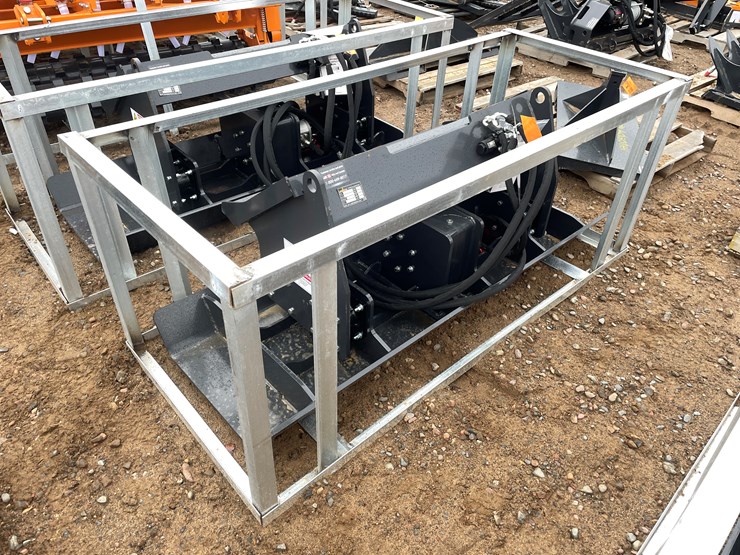 #2047-•-unused-2025-landhonor-vibratory-plate-compactor-image-1