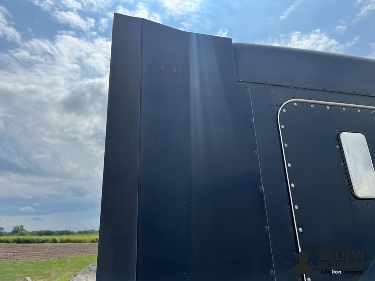 kenworth-t600-image-9