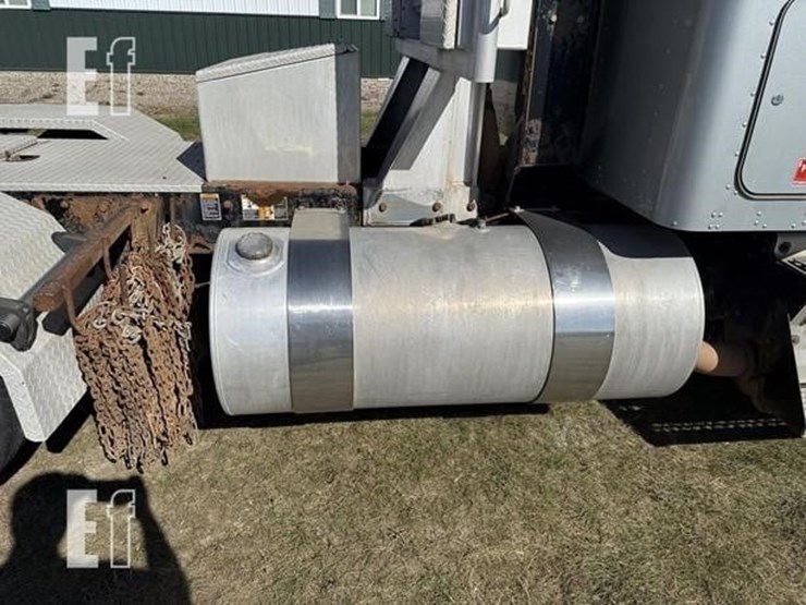 2008-kenworth-t800-image-10