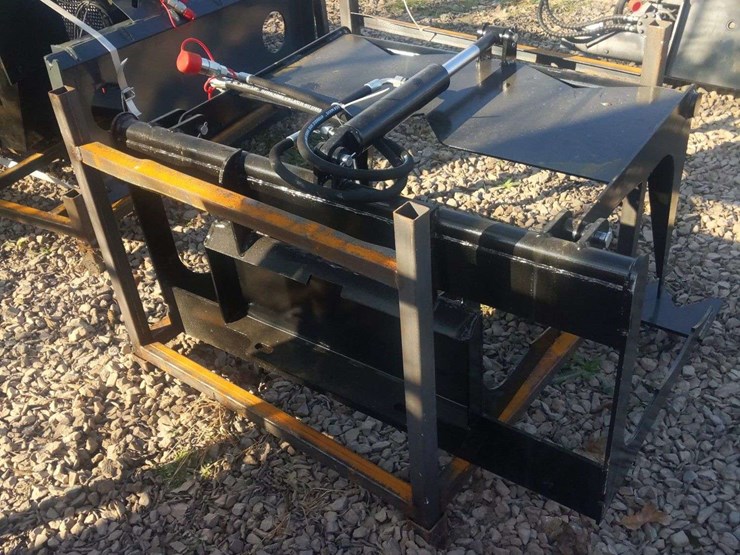 unused-mini-skid-steer-wood-grabber-model-hwg44-image-3