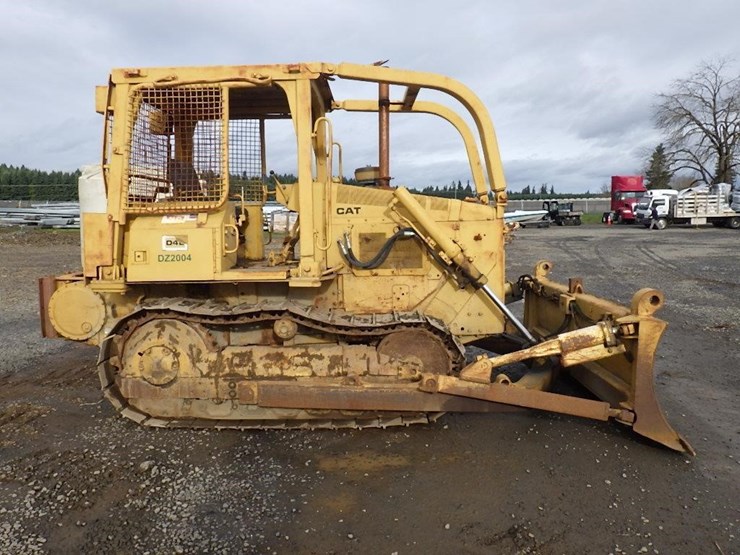 caterpillar-d4e-image-4