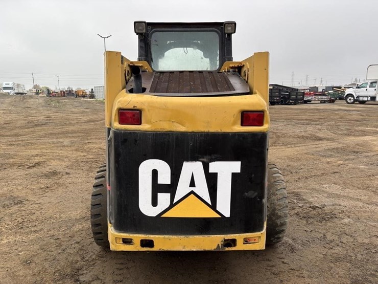 2006-caterpillar-246b-image-8