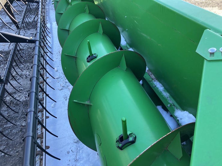 john-deere-630f-image-5