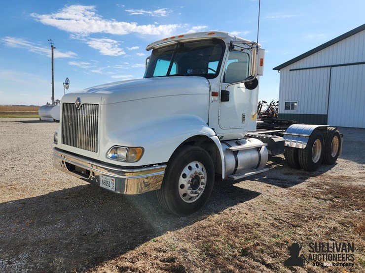 2007-international-9400i-t/a-truck-tractor-image-1