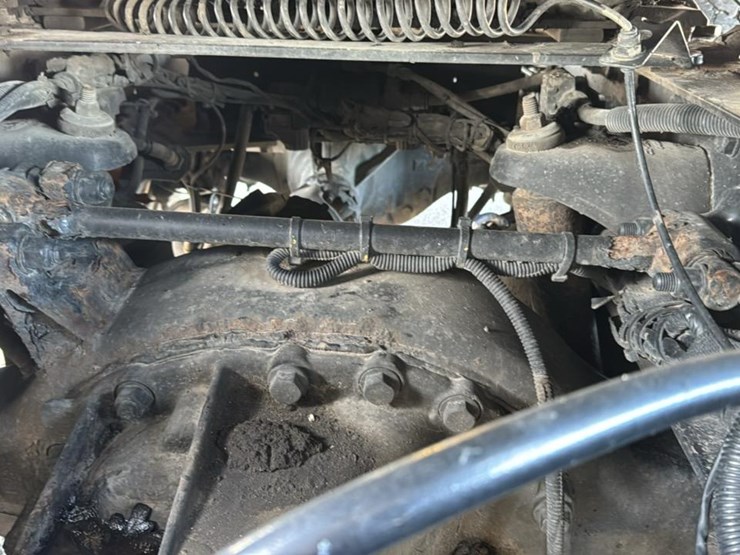 2019-kenworth-t680-image-35