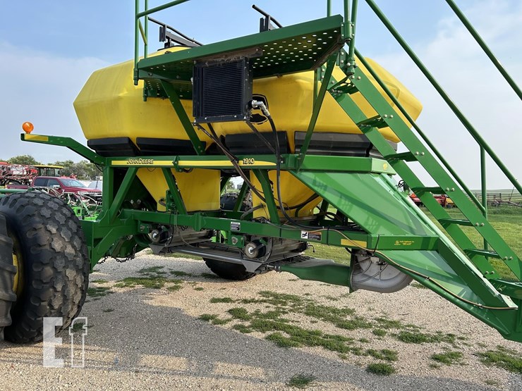 john-deere-1890-image-9