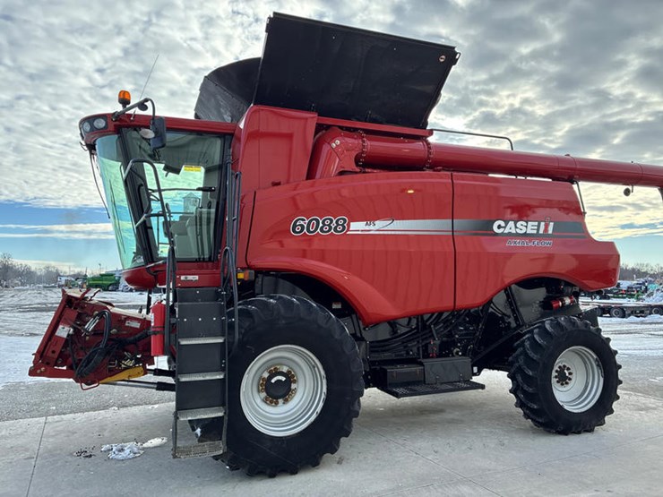 case-ih-6088-image-9