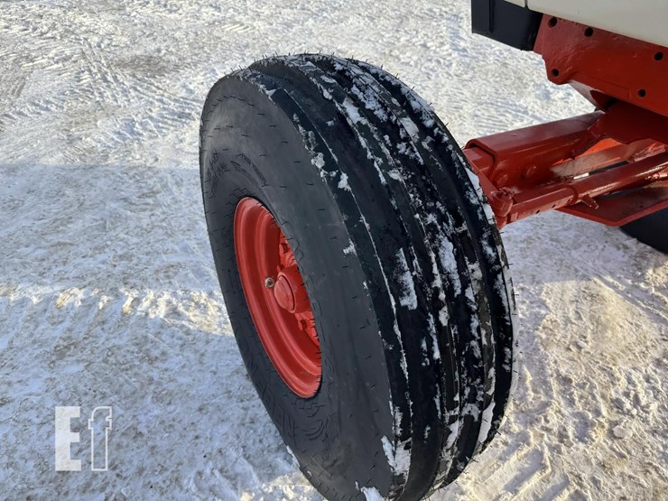 j-i-case-2290-image-17