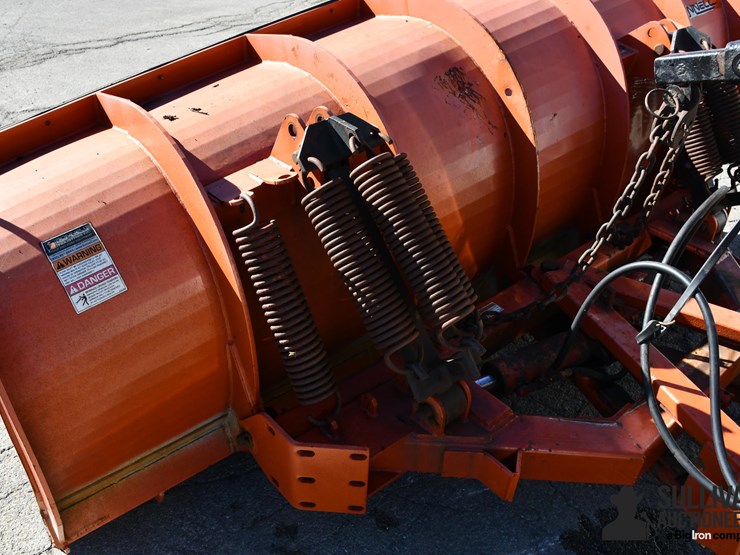 international-durastar-4300-image-14