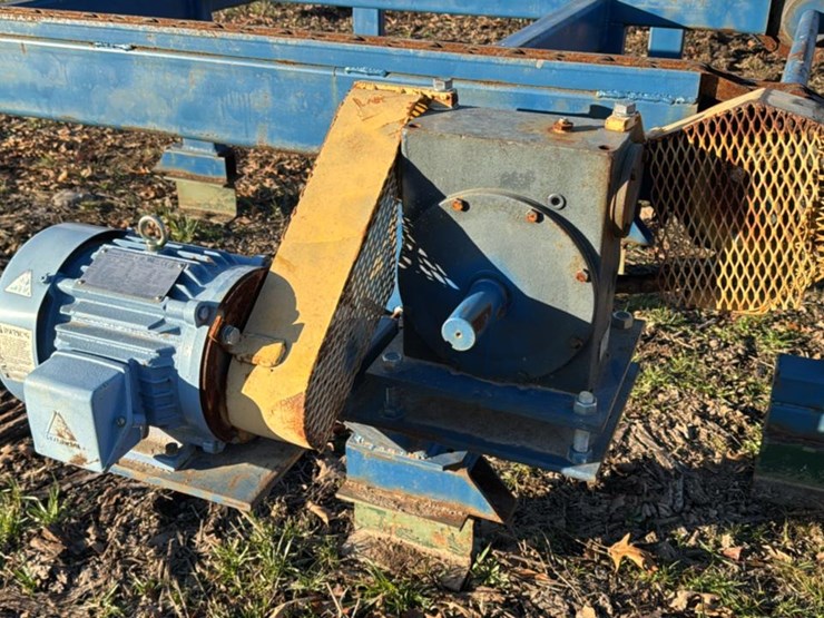 #170-•-custom-made-unscrambler-with-3-strand-log-deck-image-12